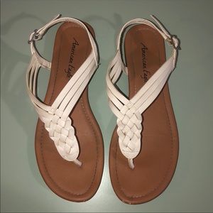 american eagle sandals